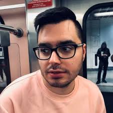 Chris Angelis (@Chr1sToast)