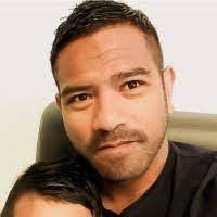 Daniel Usmany's Instagram, Twitter & Facebook