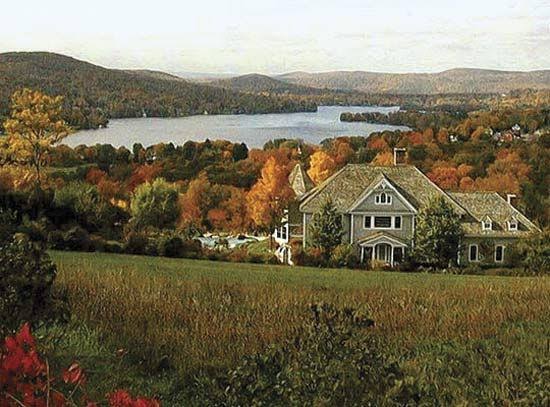 feature image of Selling Your Home in Connecticut in 2026: Expert Tips to Sell Faster and Maximise Your Home's Value