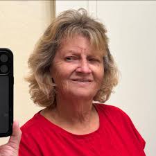 Jeanette Johns (@jeanette.johns) • Facebook