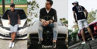 Tidak cuma bisa chat, media sosial juga bisa buat saling kirim data penting seperti foto, video, lokasi, file serta lain sebagainya. Koleksi Kereta Mewah 8 Pemain Bola Sepak Malaysia Yang Sangat Gah Dan Menarik Tube Viral