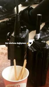Adli Kullanicinin Gozumun Bebegi Panosundaki Pin Polis Ozel Kuvvetler Askeriye