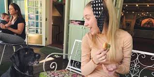 Madame brussels' main parlour room is grassed for your. Madame Brussels