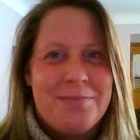 Shelley Martell's Instagram, Twitter & Facebook