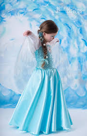 Simak ulasan terkait baju gaun dengan judul artikel 42+ baju frozen 2, trend masa kini berikut ini. 19 Ide Pola Baju Frozen Frozen Pola Baju Anak