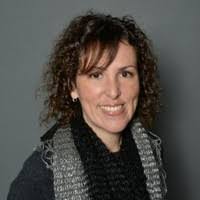 Lori Weinberg's Instagram, Twitter & Facebook