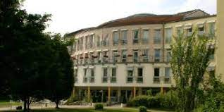 Ich zahle pro kilometer 40 cent und 15 euro stundenlohn!! Darum Aidenbach Asklepios Gesundheitszentrum Aidenbach