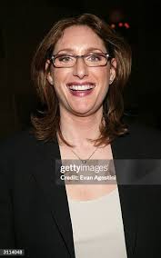 27 Photos & High Res Pictures