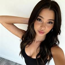 Does motherhood look good