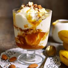 Caramalized Banana With Ice Cream