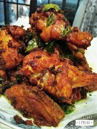 Tapi, ternyata ayam goreng punya banyak varian juga. Resepi Nasi Ayam Goreng Berempah