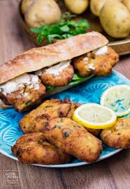 Maaqouda Maakouda Oder Ma Akouda Unzahlige Schreibformen Fur Ein Leckeres Gericht Kartoffelplatzchen Mit Ku Rezepte Marokkanische Rezepte Kartoffelplatzchen