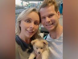 Steve smith walks out of practice session with sore back. Ipl 2021 Steve Smith Pens Emotional Note For Wife As He Departs For India