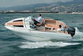 Jeanneau Cap Camarat 6 5 Dc I Had One Of These Myself A Few Years Back A Lovely Day Cruiser I Totally Loved That Boat Bateau
