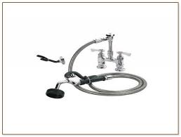 utility sink faucet with sprayer