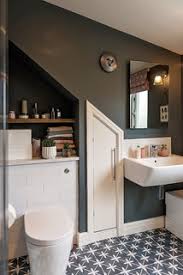 In this story, we cover the space you have available, the design layout, storage considerations and more. 75 Most Popular Small Ensuite Bathroom Design Ideas For January 2021 Stylish Small Ensuite Bathroom Remodeling Pictures Houzz Uk