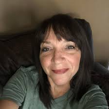 Kelly Lora Wright (@kelly.wright.7524879)