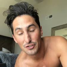 Fitness is life 👍🏼, #jakstisfit #workingout #athomeworkout  #quarantineworkout