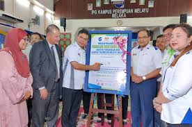 7 oktober 2017 (sabtu) masa : Saifuddin Nasution On Twitter Alhamdulillah Hari Ini Hasrat Itu Tercapai Dan Ipg Kampus Perempuan Melayu Melaka Menjadi Ipg Pertama Di Malaysia Yang Menerima Food Bank Siswa Lebih Dari 100 Bakal Guru Daripada