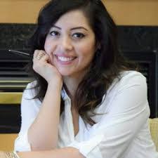 Rosa Ochoa's Instagram, Twitter & Facebook