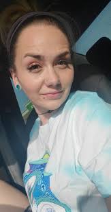 Does sun affect tongue piercing sensitivity?