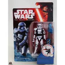 Hasbro is a toy company that purchased the kenner company in the early 1990s. Star Wars Stormtrooper Squad Leader Jedi Knight Theater Pvc Figur