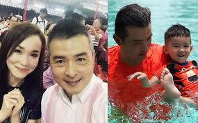 Will Christopher Lee win his second Golden Bell award?