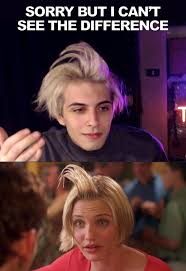 Io ho solo visto un ragazzo con i capelli pazzi che si rotolava. Blur E Il Gel Per Capelli Da Tutti Pazzi Per Mary A Tutti Pazzi Per Blury E Un Attimo R Lastalla