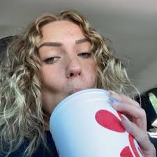 Mackenzie Bryson (@kenzie_bryson)