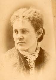 Georgina Becker's Instagram, Twitter & Facebook