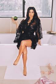 Kourtney kardashian biography, news, photos, footage, quotes | kourtney kardashian (18.04.1979) is a reality star best known for appearing on 'keeping up with the kardashians'. Pin On Girly Stuff