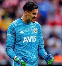 Transferts, salaire, palmares, statistiques en club et en sélection nationale. Altay Bayindir Fenerbahce Super Lig International Facebook