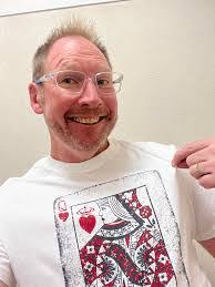 Ashley Garst's Instagram, Twitter & Facebook