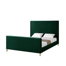 With its wingback headboard and soft velvet upholstery, this bed strikes the right balance between glam and cozy. Posh Living Alex Velvet Upholstered Platform King Bed In Hunter Green Bd33 02hgk Cx