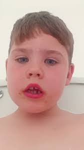 Dexter Shanks's Instagram, Twitter & Facebook