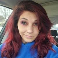 Nicole Bushong's Instagram, Twitter & Facebook