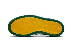 It reflects a perfect blend of various cultures of pakistan. Air Jordan 1 High Zoom Cmft Califia Aleali May Dj1199 400 Ietp