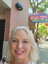 Brunch goals in Prescott 🥞☕ Spend your Sunday at these local favorites:  Brunch Broth & Bloom for soul-warming breakfasts Dinner Bell Cafe