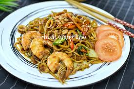 Yang pasti, biarlah ia nya simple di masak asalkan dari segi rasa dapat di terima baik untuk dinikmati bersama. Mee Goreng Basah Emak Ajar Yang Mudah Dan Sedap Buat Orang Lapo