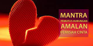 Biasanya sih orang ketiga ini lebih dikenal sebagai selingkuhan. Mantra Memutuskan Hubungan Orang Lain Amalam Pemisah Cinta Dewi Asih