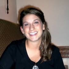 Lauren Peak's Instagram, Twitter & Facebook