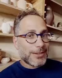 Lisa Orr's Instagram, Twitter & Facebook