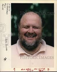 Ross Pullen's Instagram, Twitter & Facebook