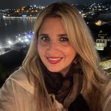 Ana Preza's Instagram, Twitter & Facebook