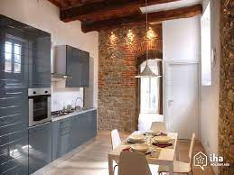 Scopri tutti gli annunci privati e di agenzie e scegli con immobiliare.it la tua futura casa. Appartamento In Affitto A Arezzo Iha 34909