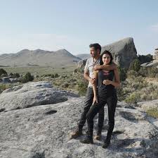 Hoy en día pocos negocios tienen un cartel que indique no se aceptan devoluciones. Eugenio Derbez On Twitter Tenia Solo 23 Anos Cuando Me Entere Que Venias En Camino Tenia Miedo De Convertirme En Papa Pero Todo Cambio Cuando Te Pude Abrazar La Frase Eres Lo