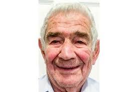 David Scarr's Instagram, Twitter & Facebook