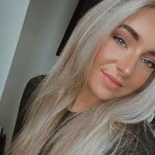 Wendy Mcafee's Instagram, Twitter & Facebook