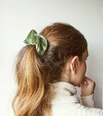 Pony Tail Scrunchie Velvet Scrunchie Easy Scrunchie Scrunchies Velvet Hair Scrunchie Hairstyles Hair