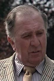 Michael Gover's Instagram, Twitter & Facebook